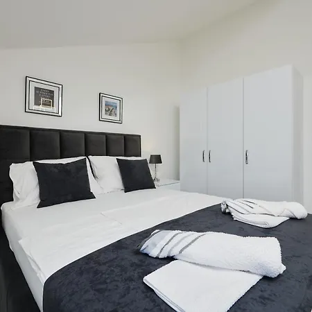 Fratelli Apartamento *