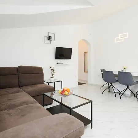 Fratelli * Trogir